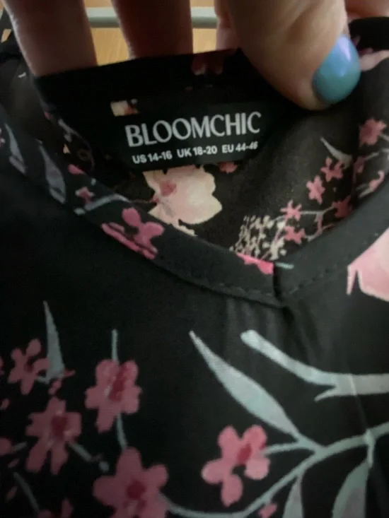 BloomChic Black Maxi Dress with Pink Floral Print - Picture 2 of 3